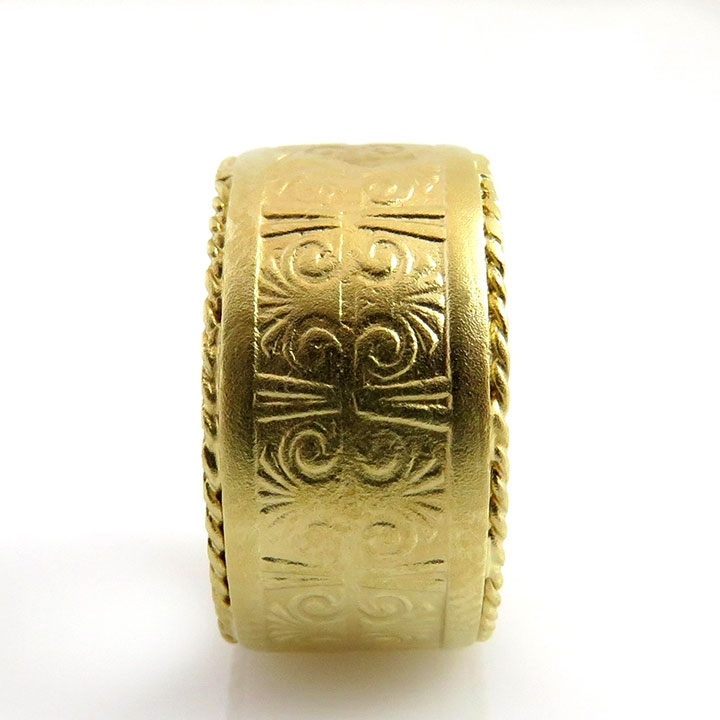טבעת נישואין בסגנון מצרי 
